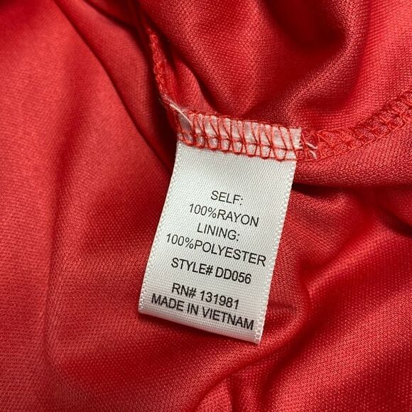 Naïf Coral Lace Quarter Sleeve Dress Size Large NEW - Picture 8 of 9